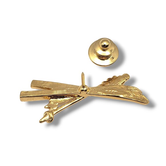 Avon Gold Tone Lapel Pin Tie Tack Skis Poles Rhinestone - Picture 3 of 7